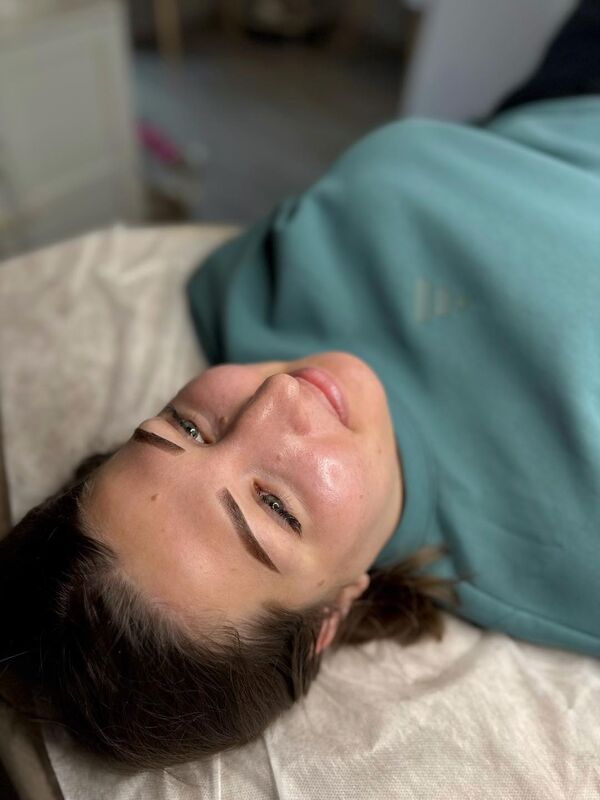 Permanentní make-up obočí - přirozený výsledek